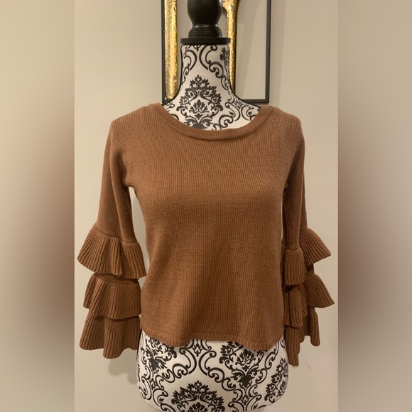 moon & madison Sweaters - Moon & Madison Ruffle Sleeve Sweater